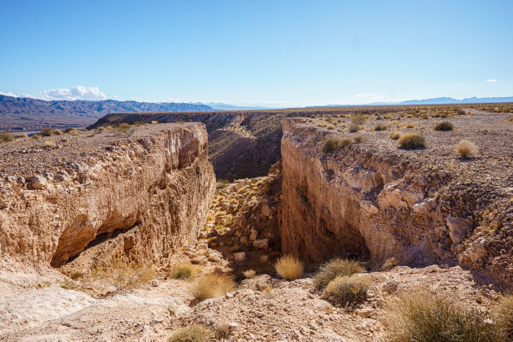 double negative michael heizer